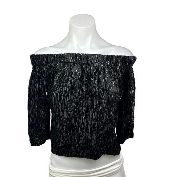 H&M Black Velvet Striped Pattern Off Shoulder 3/4 Sleeve Cropped Blouse Top Sz 6 - Picture 1 of 7